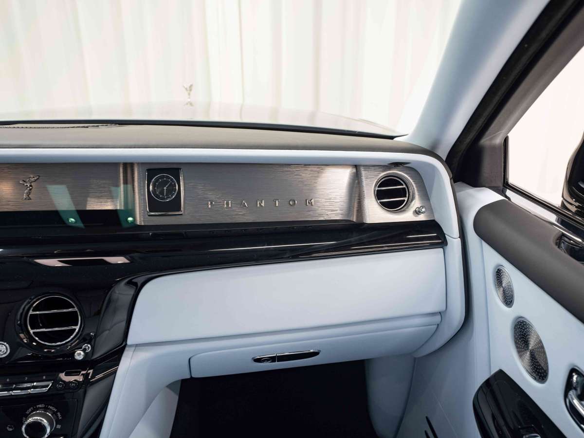 劳斯莱斯 幻影 2023 汽车图片 #23