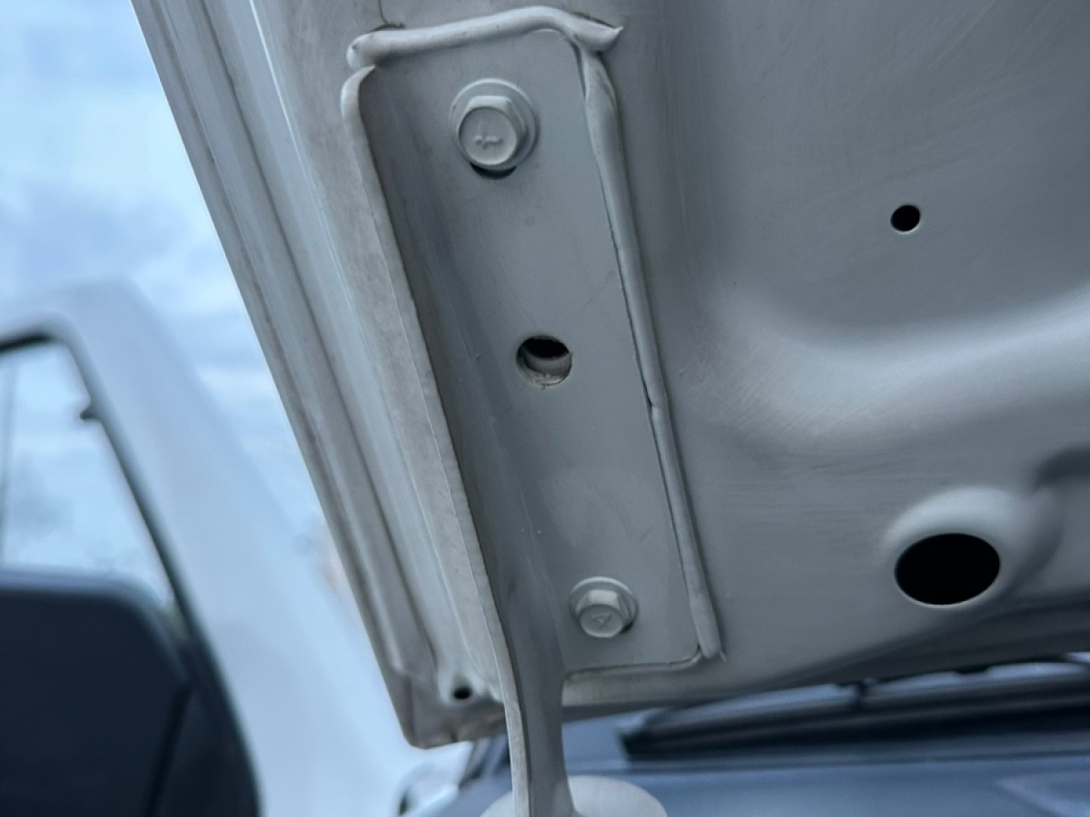 Nissan D22 2016 car image #23