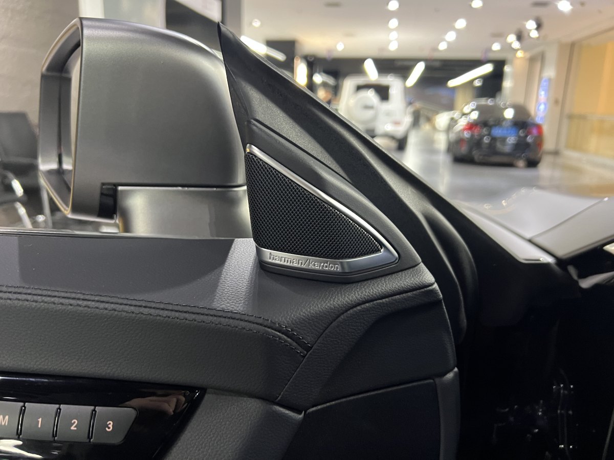 Mercedes-Benz CLS AMG 2017 imagem de carro #23