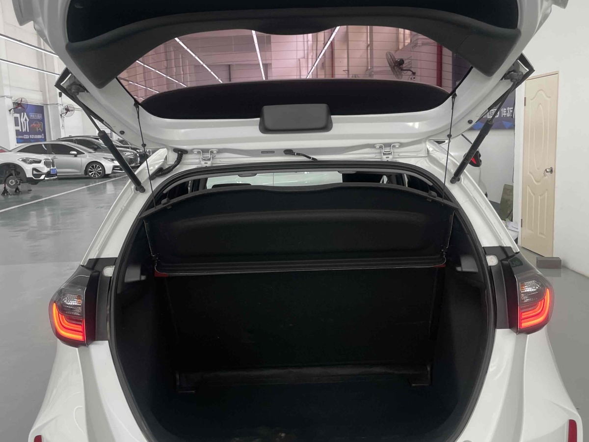 Honda LIFE 2021 car image #23