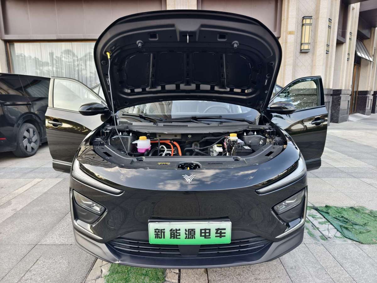 哪吒汽车 哪吒X 2024 #23 哪吒汽车 哪吒X 2024 汽车图片 #23