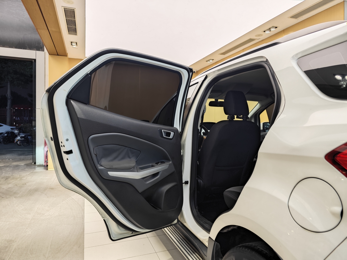 Ford EcoSport 2015 car image #23