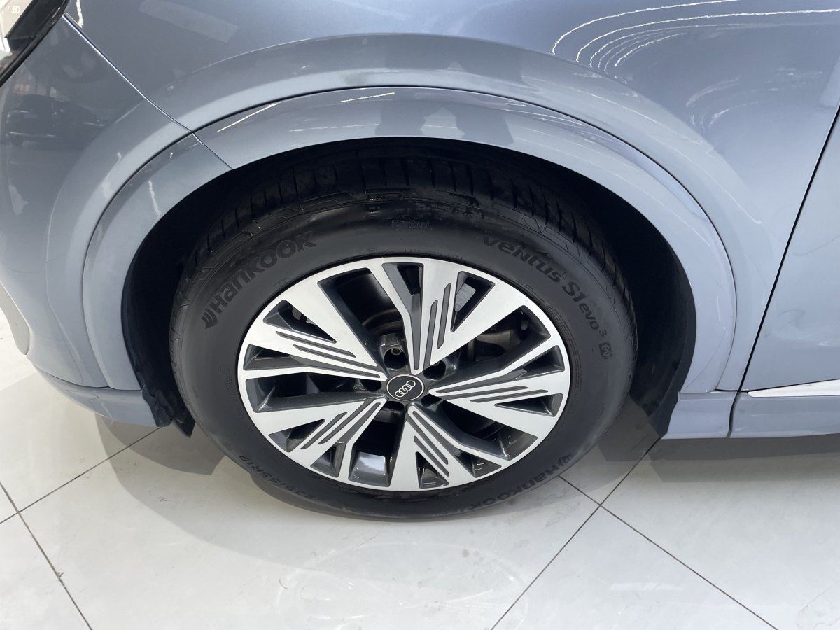 Audi Q4 e-tron 2024 imagem de carro #23