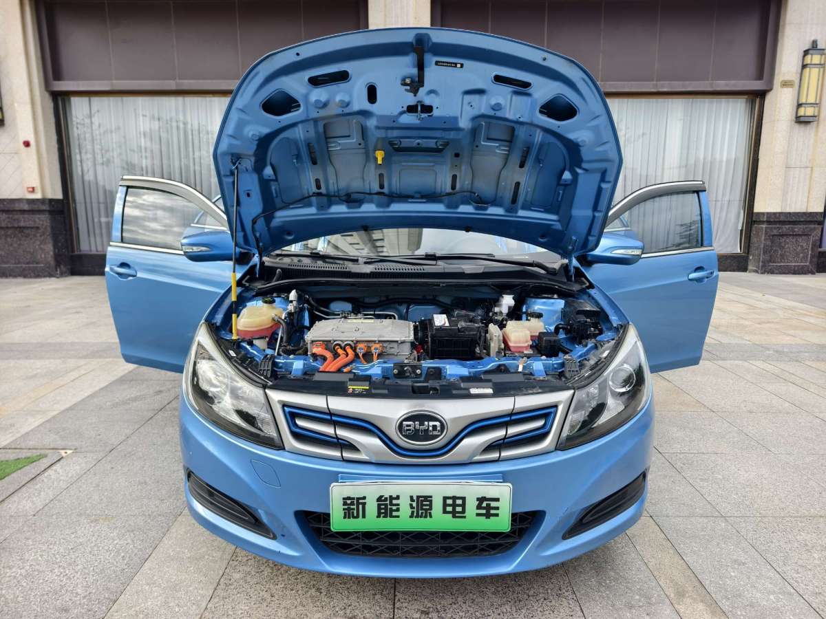 BYD e5 2021 car image #23