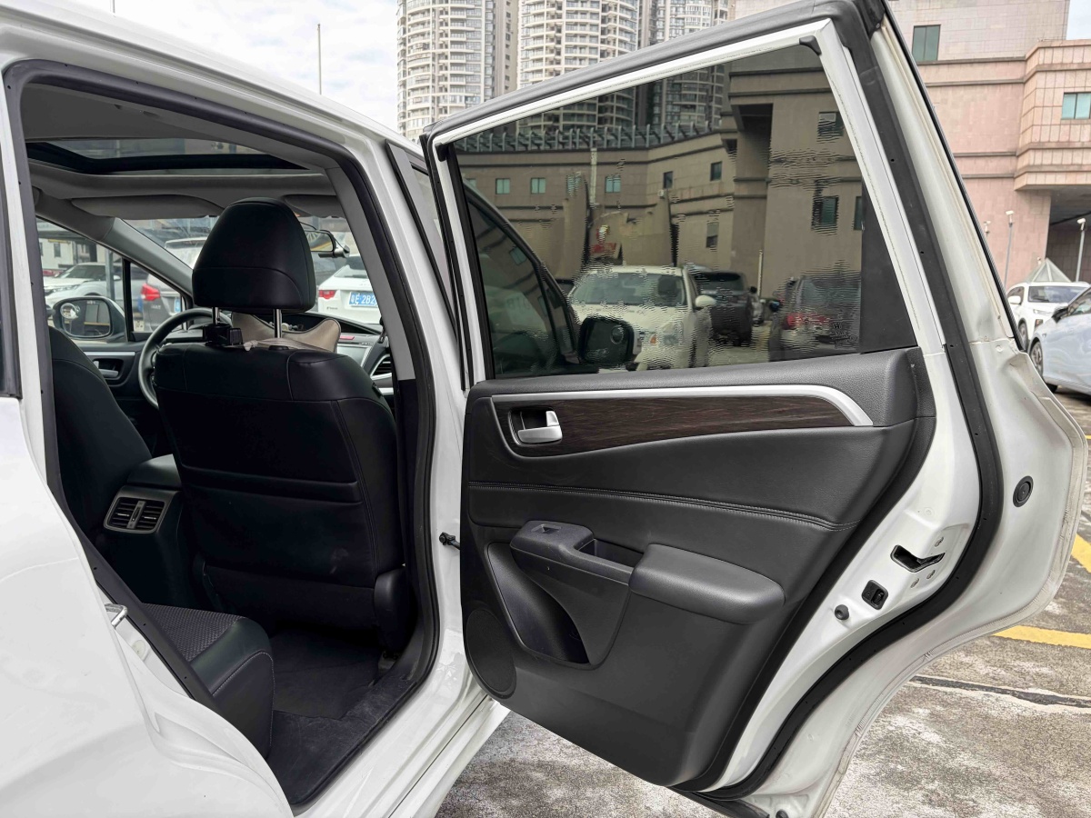 Honda Jade 2016 immagine di auto #23