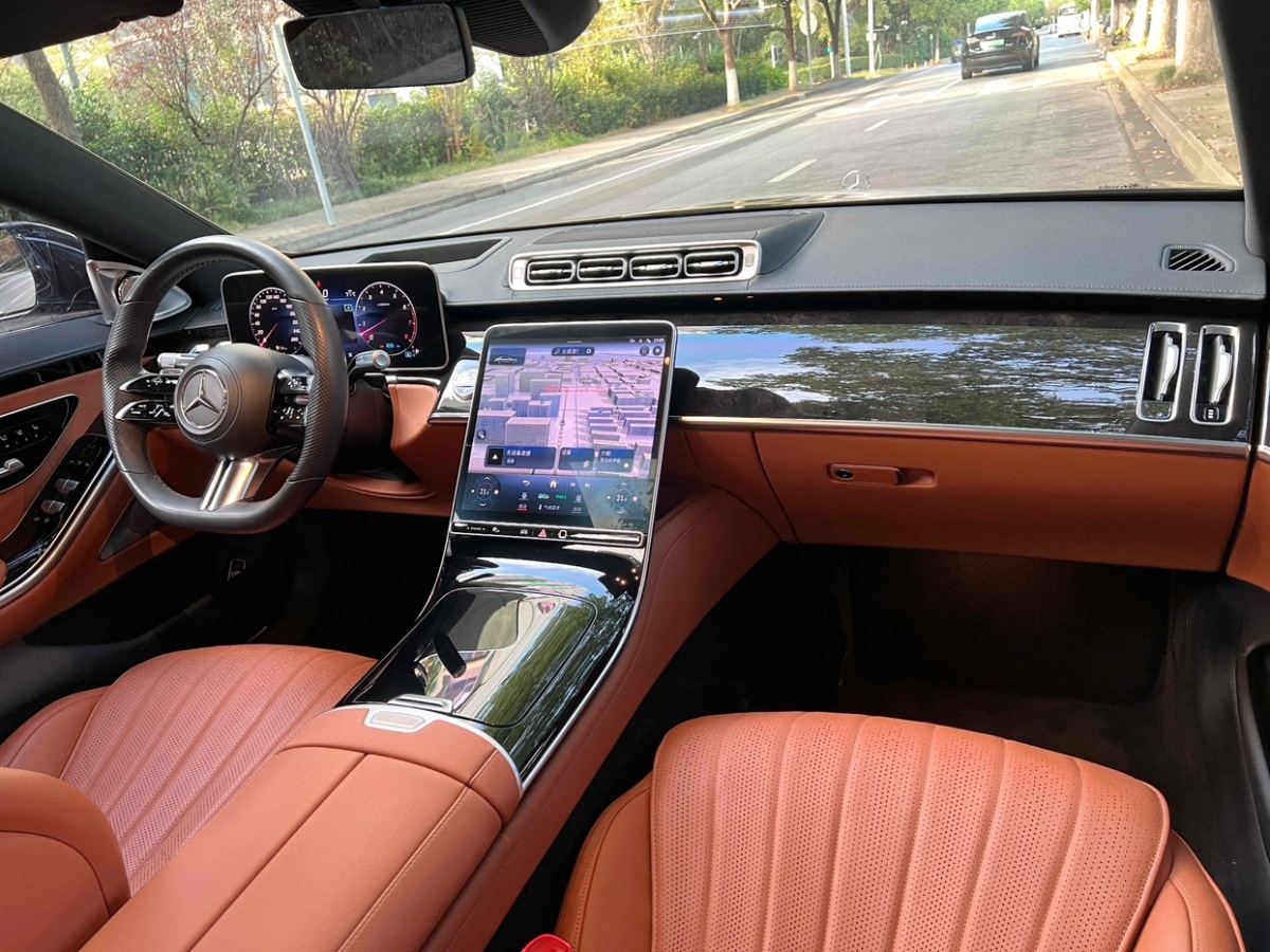 Mercedes-Benz GL AMG 2023 immagine di auto #23