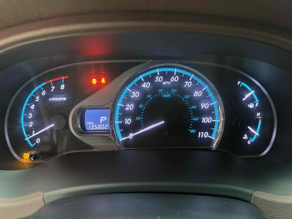 Toyota SIENNA 2010 #23 Toyota SIENNA 2010 imagen de coche #23