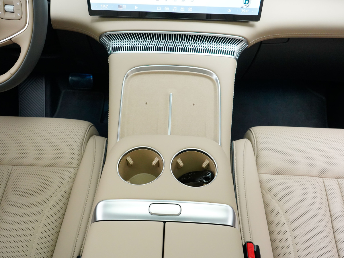 Xpeng X9 2025 #23 Xpeng X9 2025 immagine di auto #23