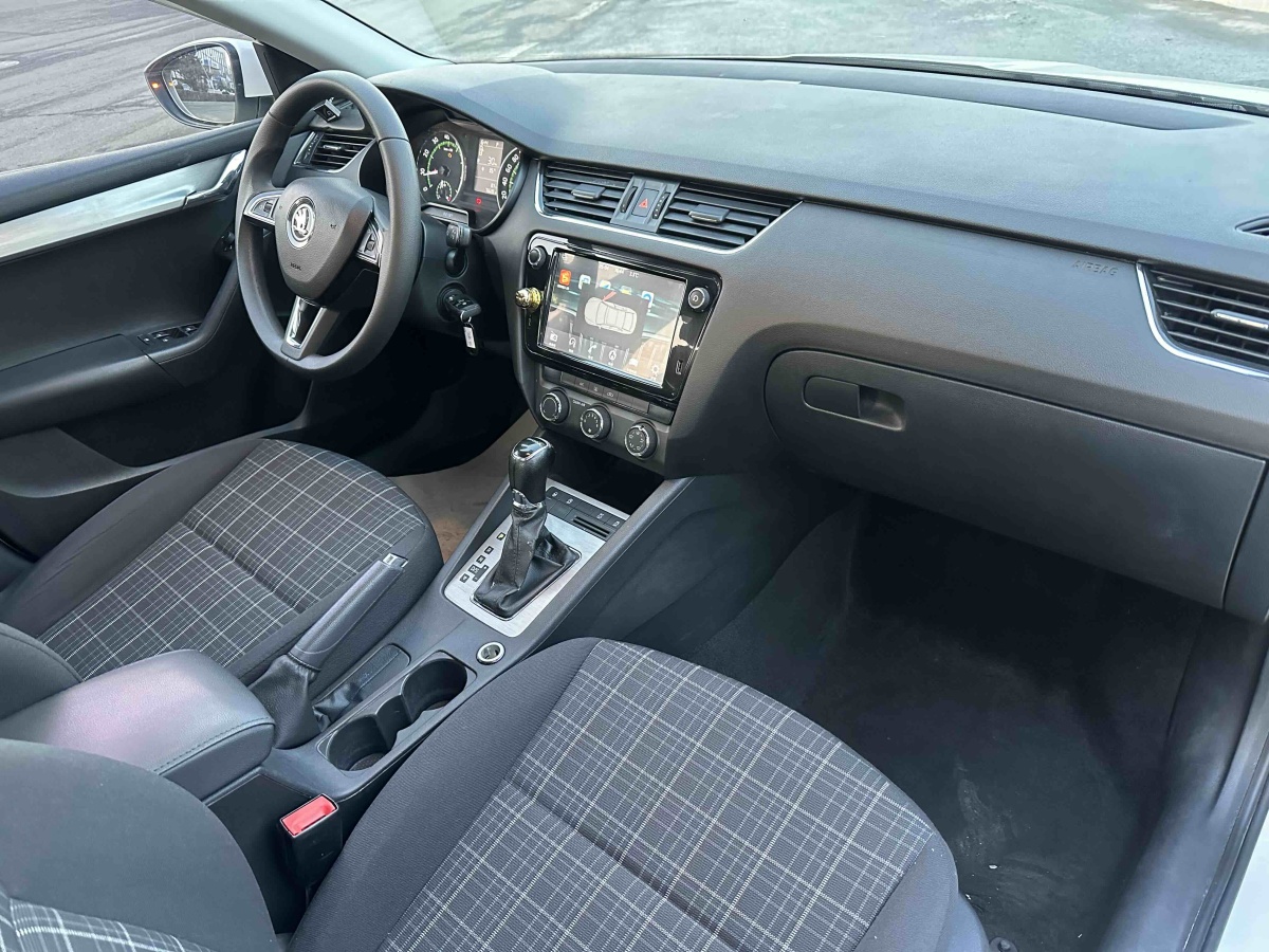 Skoda 2019 #23 Skoda 2019 car image #23