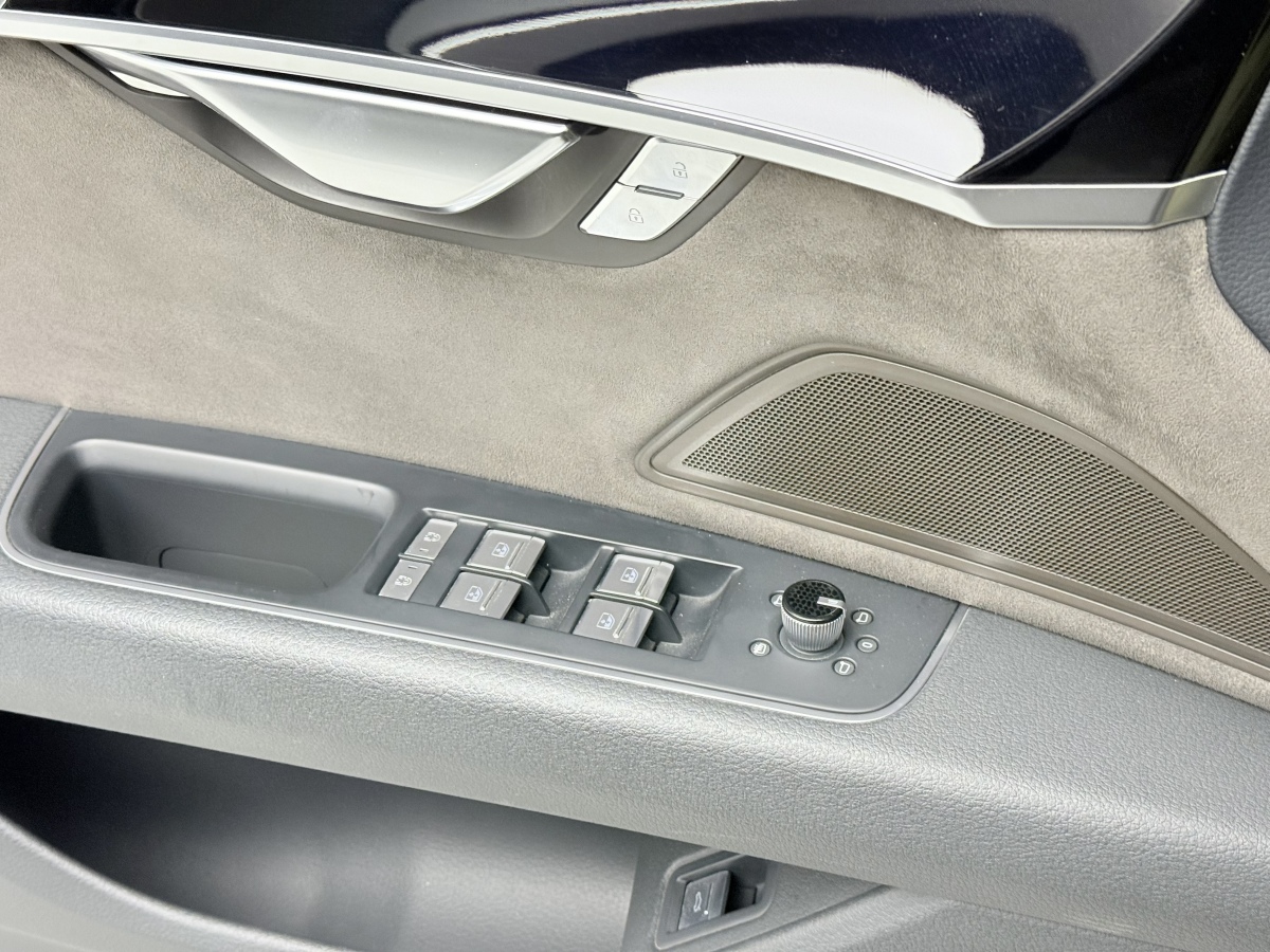 Audi A8 2018 #23 Audi A8 2018 car image #23