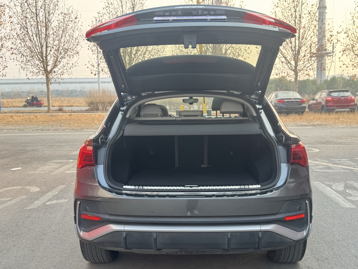 Audi Q3 Sportback 2022 car image #23