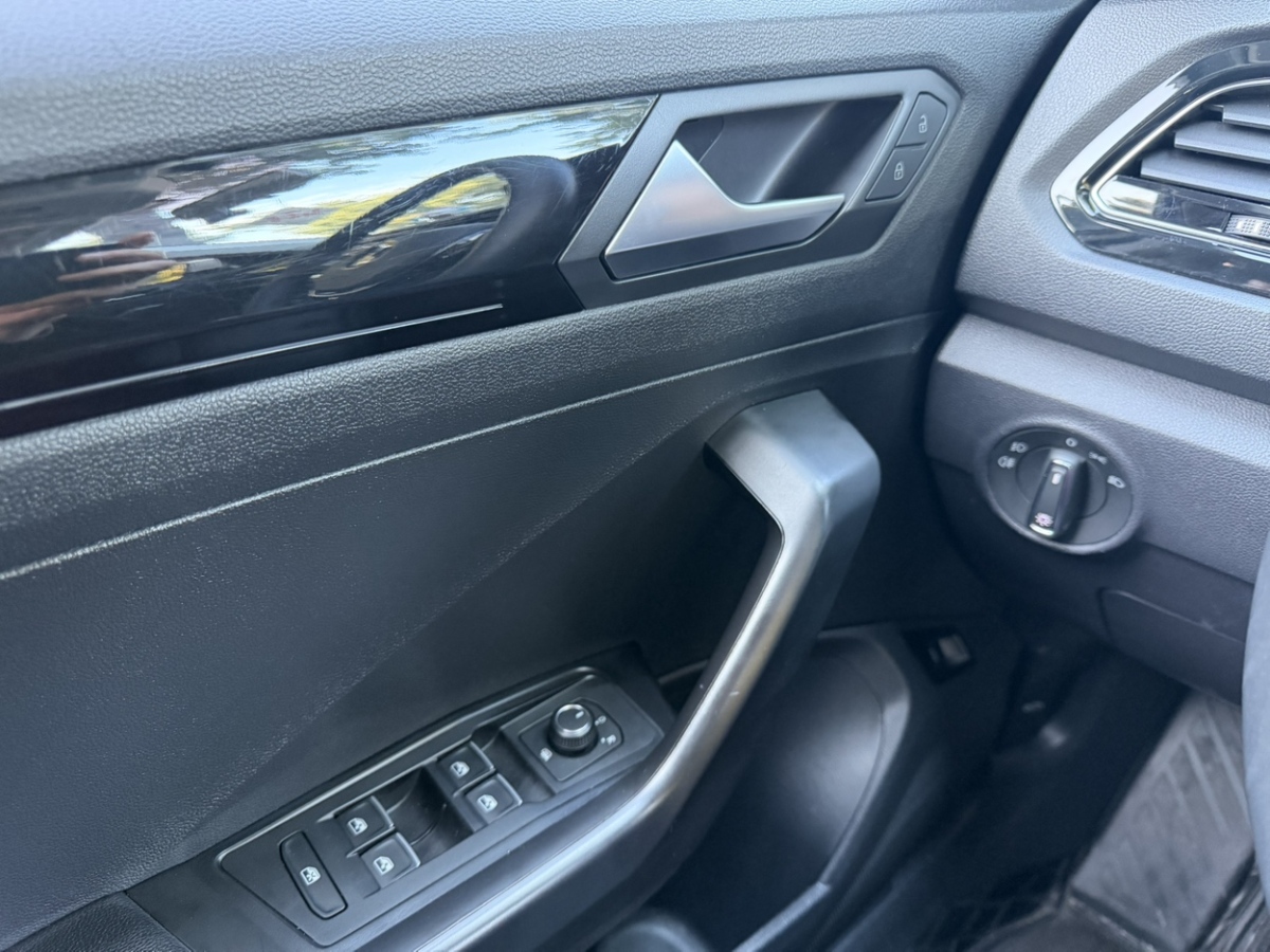 大众 T-ROC探歌 2021 汽车图片 #23