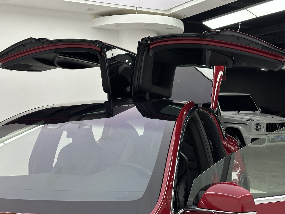 特斯拉 Model X 2018 汽车图片 #23