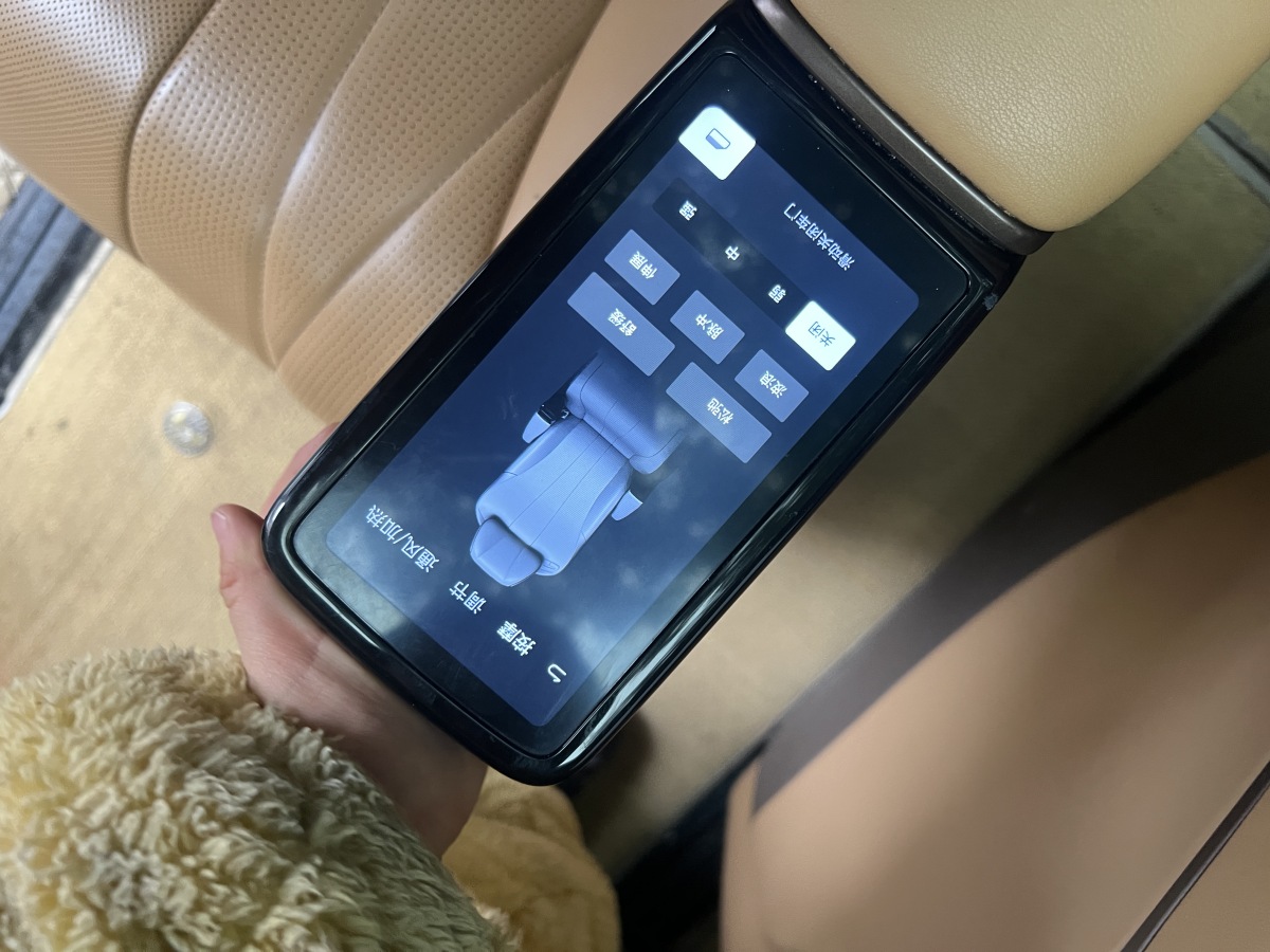 Denza D9 2023 #23 Denza D9 2023 immagine di auto #23