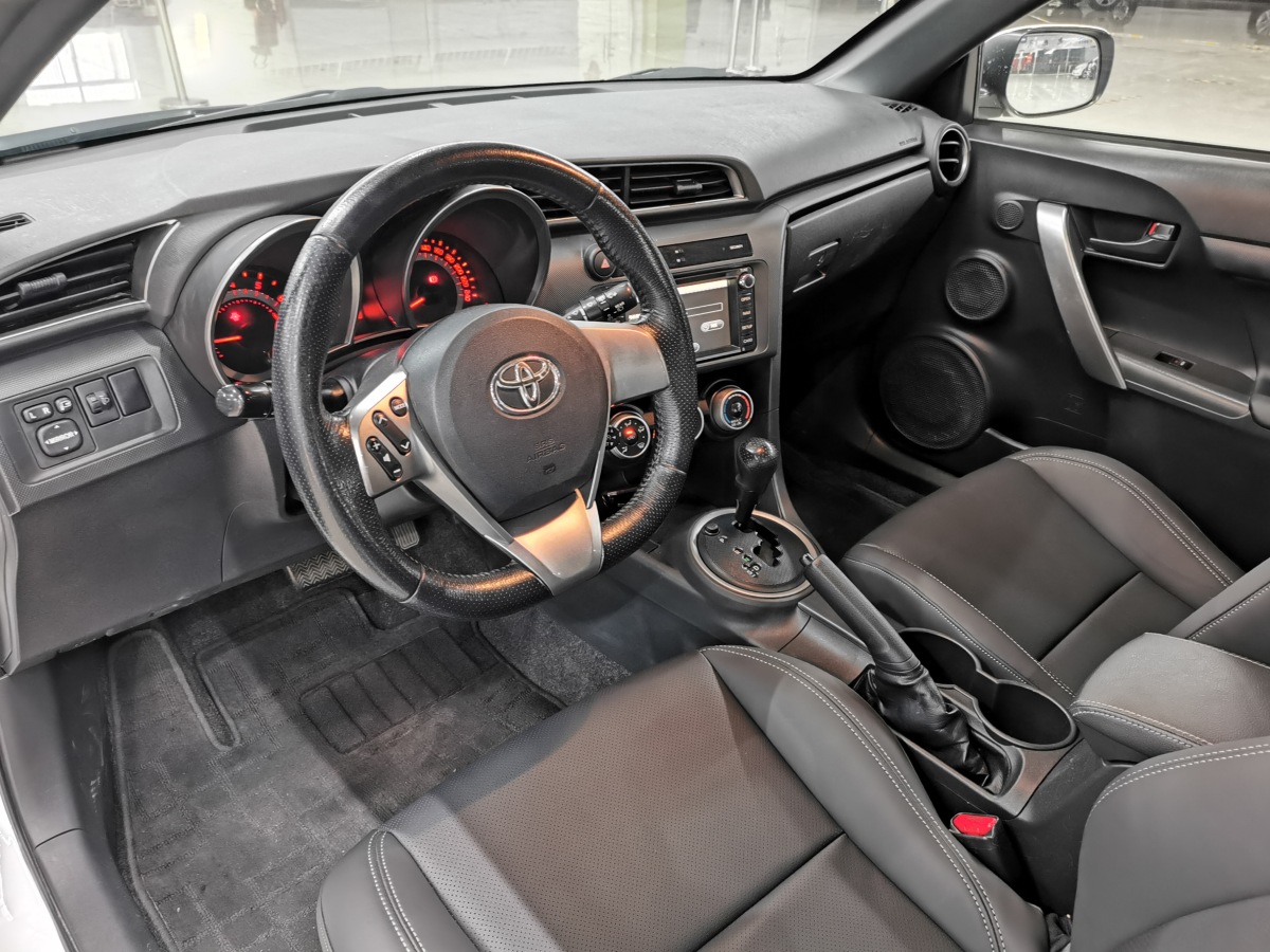 Toyota 2012 #23 Toyota 2012 car image #23