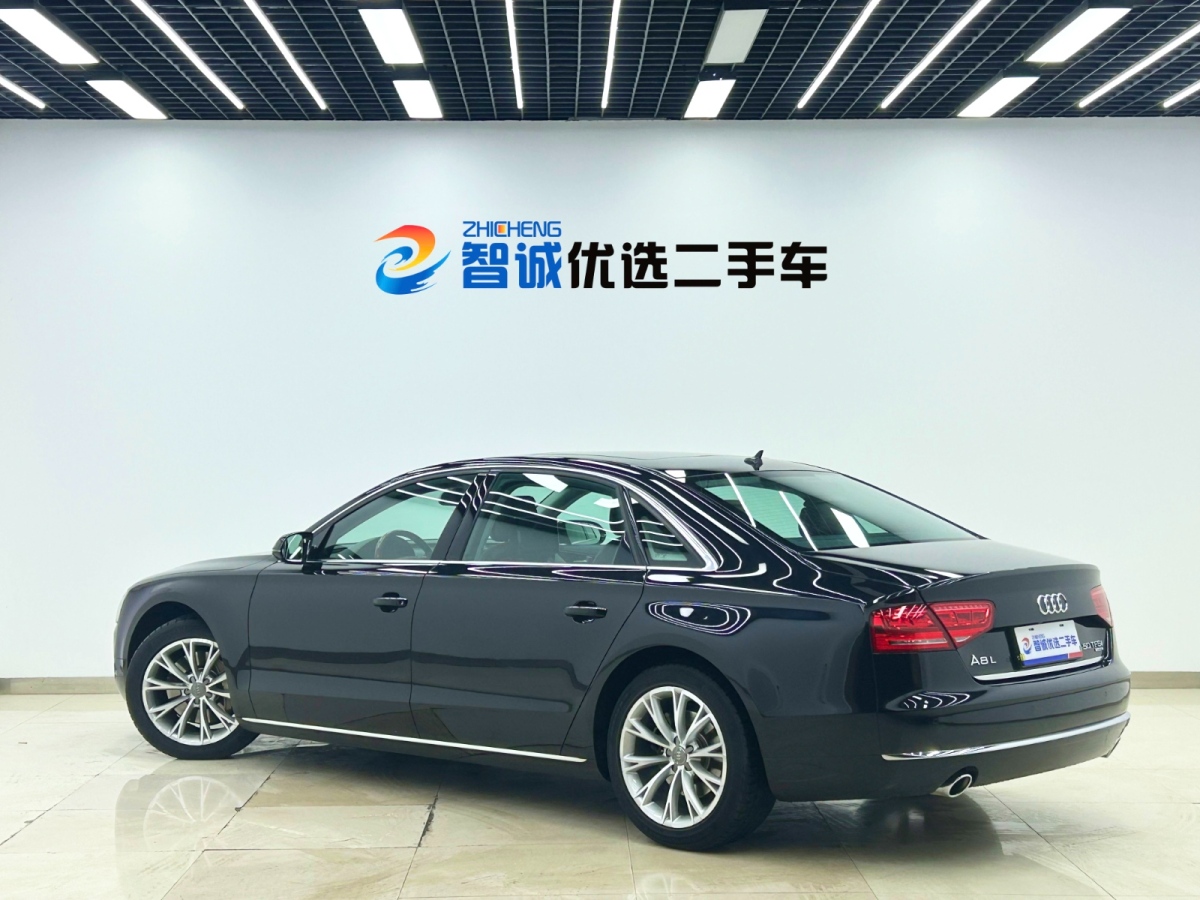 Audi A8 2012 car image #23