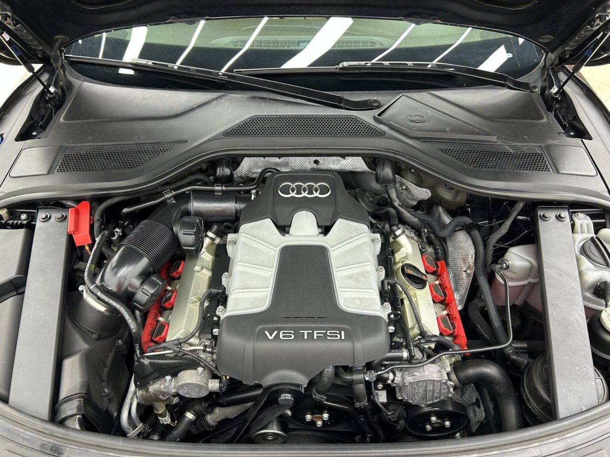 Audi 2013 car image #23
