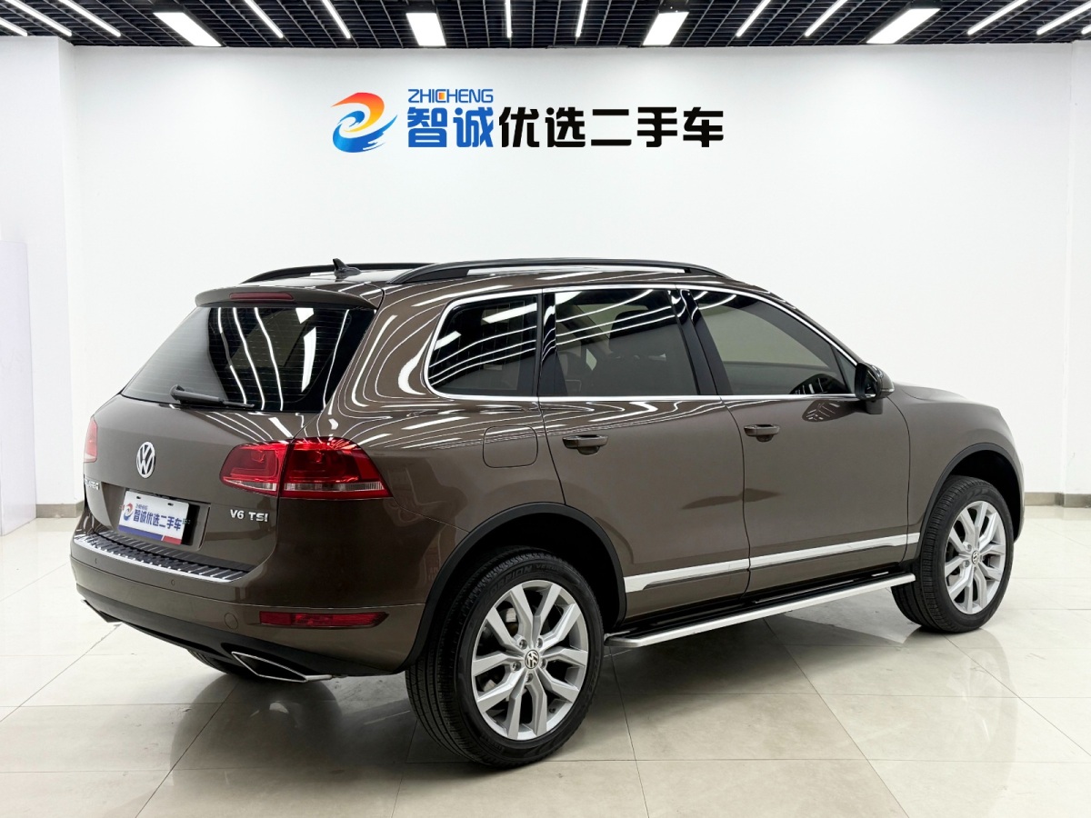 Volkswagen Touareg 2015 car image #23
