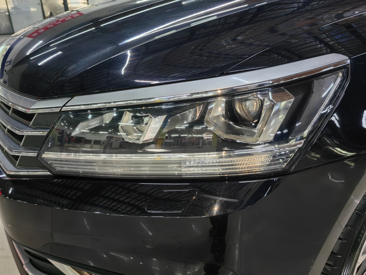 Volkswagen Passat 2018 #23 Volkswagen Passat 2018 car image #23