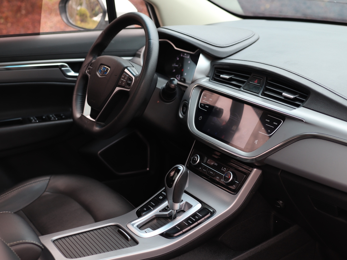 GEELY 2019 #23 GEELY 2019 car image #23