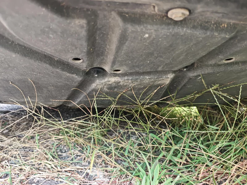 Mercedes-Benz R Class 2013 car image #23