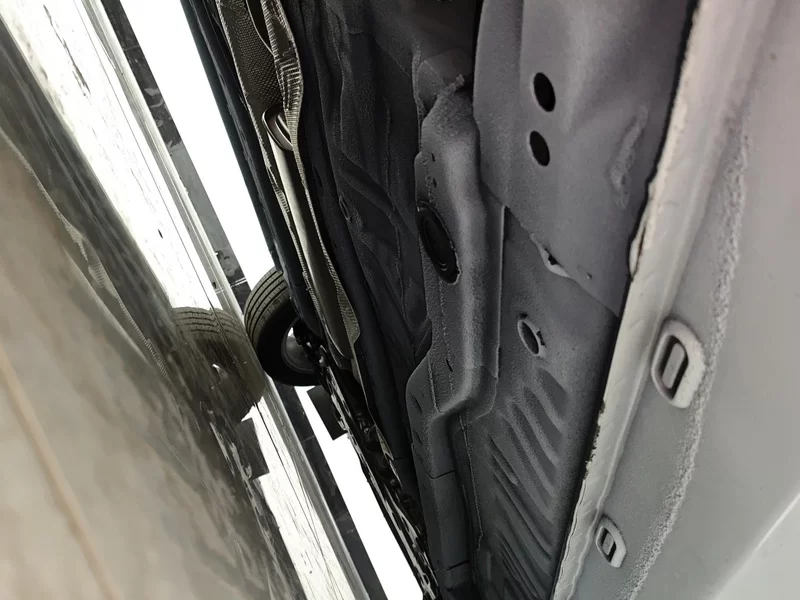 5 2025 car image #23