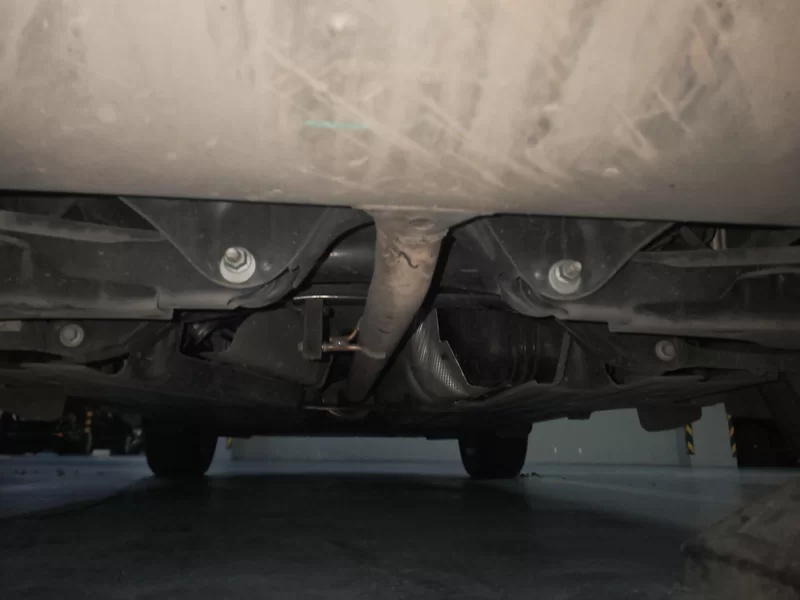 Lynk & Co 01 2018 car image #23