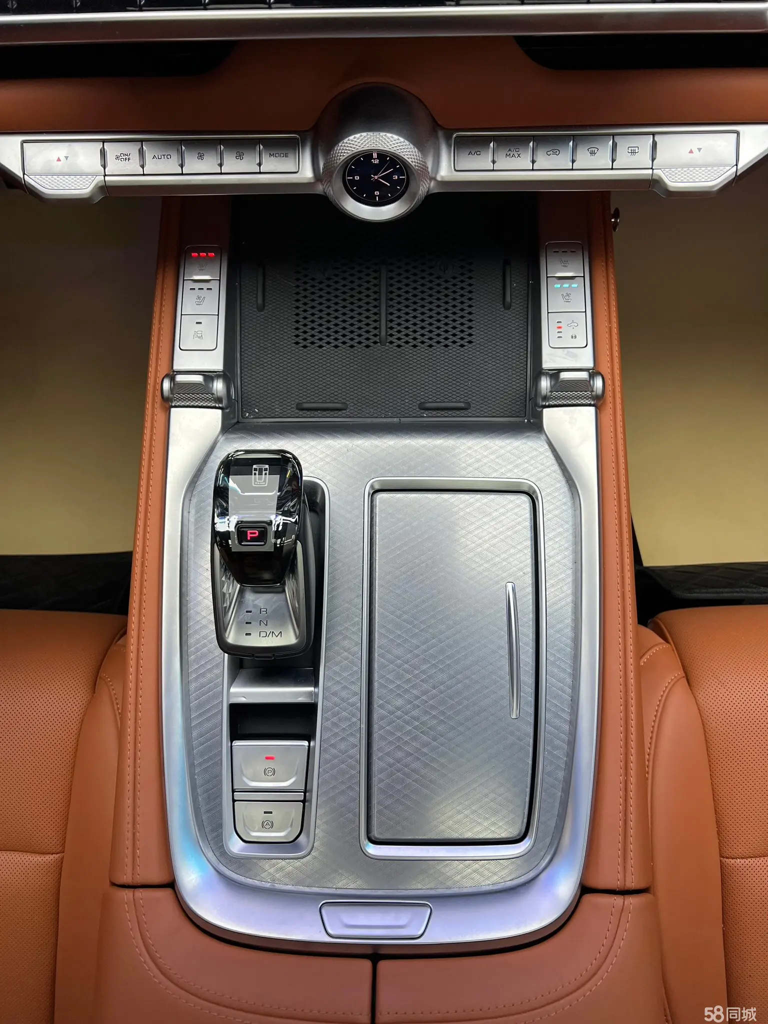 Tank 700 New Energy 2024 image de voiture #23