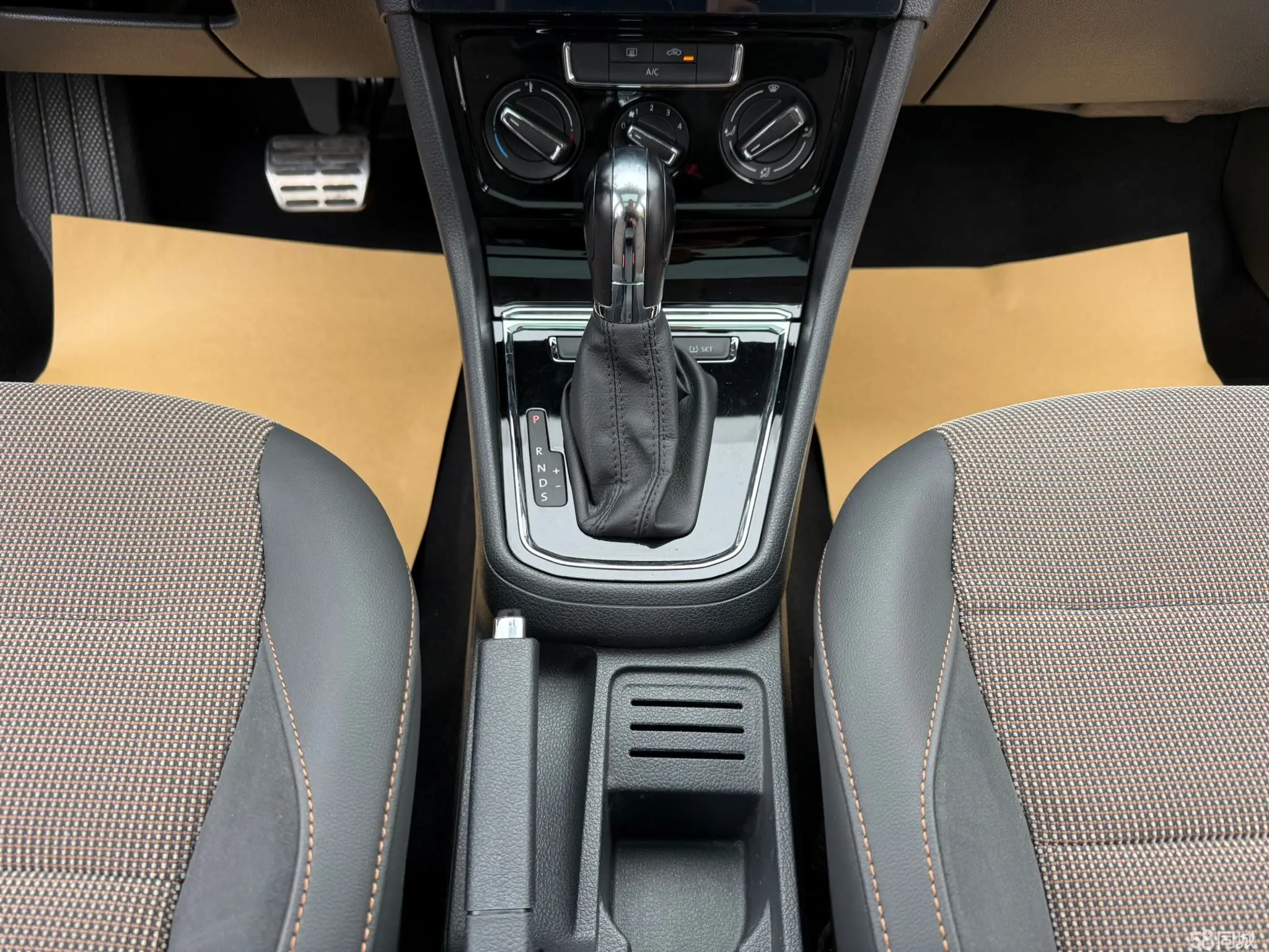 Volkswagen C-Trek 2017 immagine di auto #23