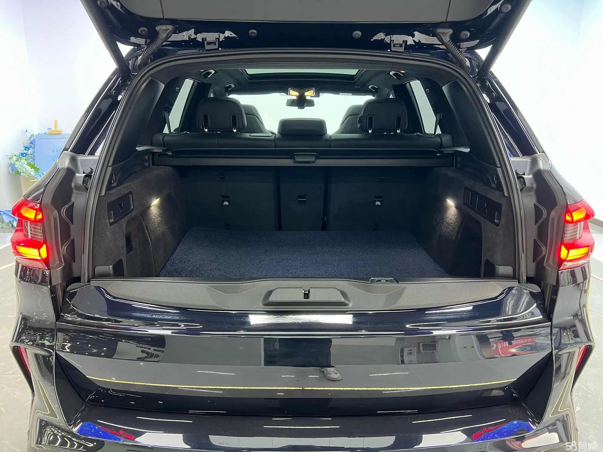 BMW X5 M 2022 #23 BMW X5 M 2022 car image #23