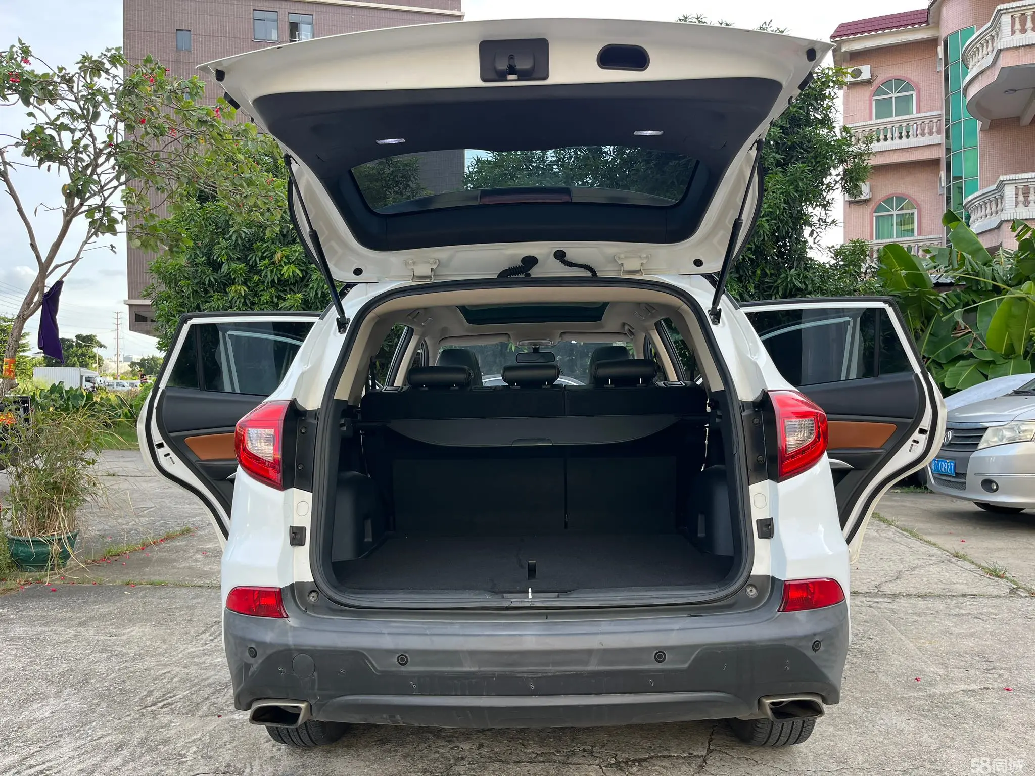 BYD Song 2016 #23 BYD Song 2016 car image #23