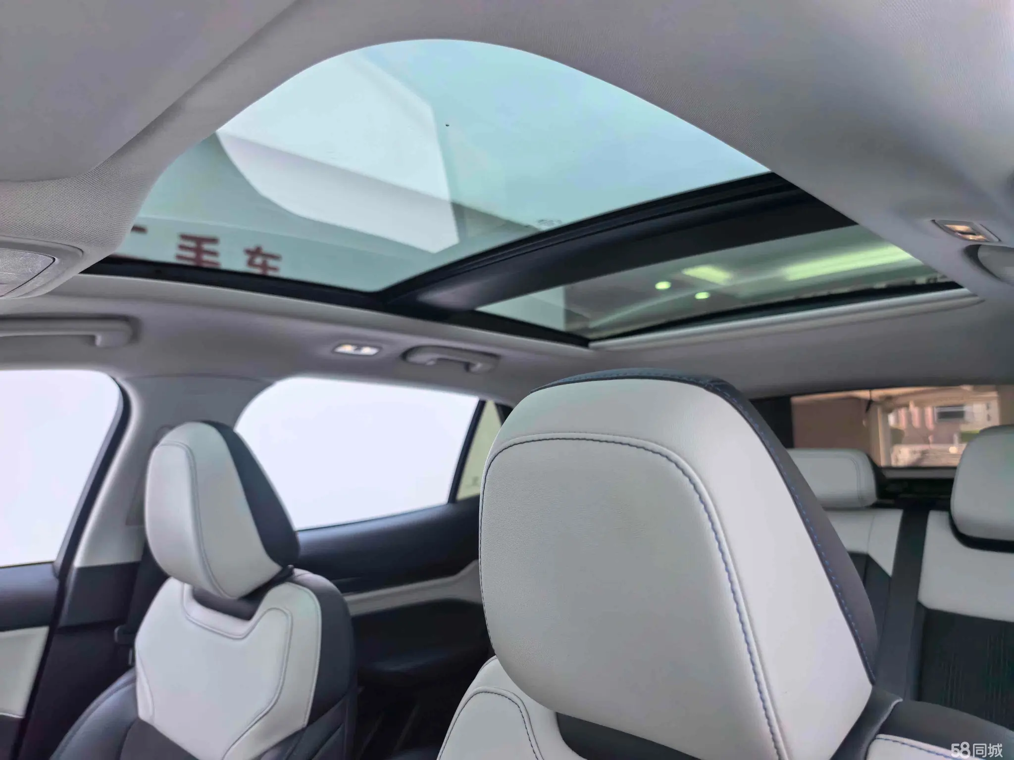 Ford Evos 2022 car image #23