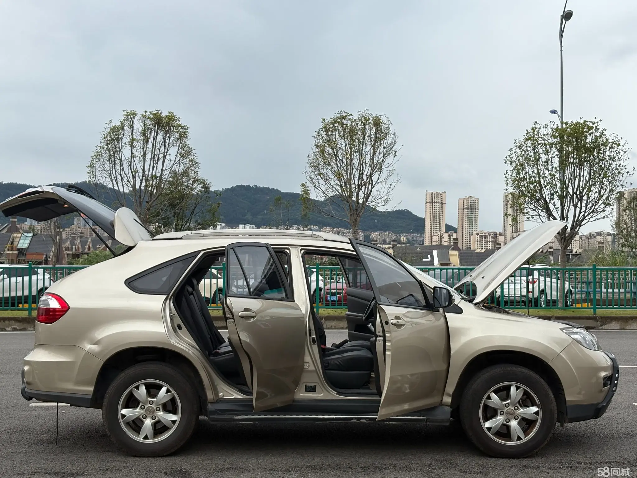 BYD S6 2015 car image #23