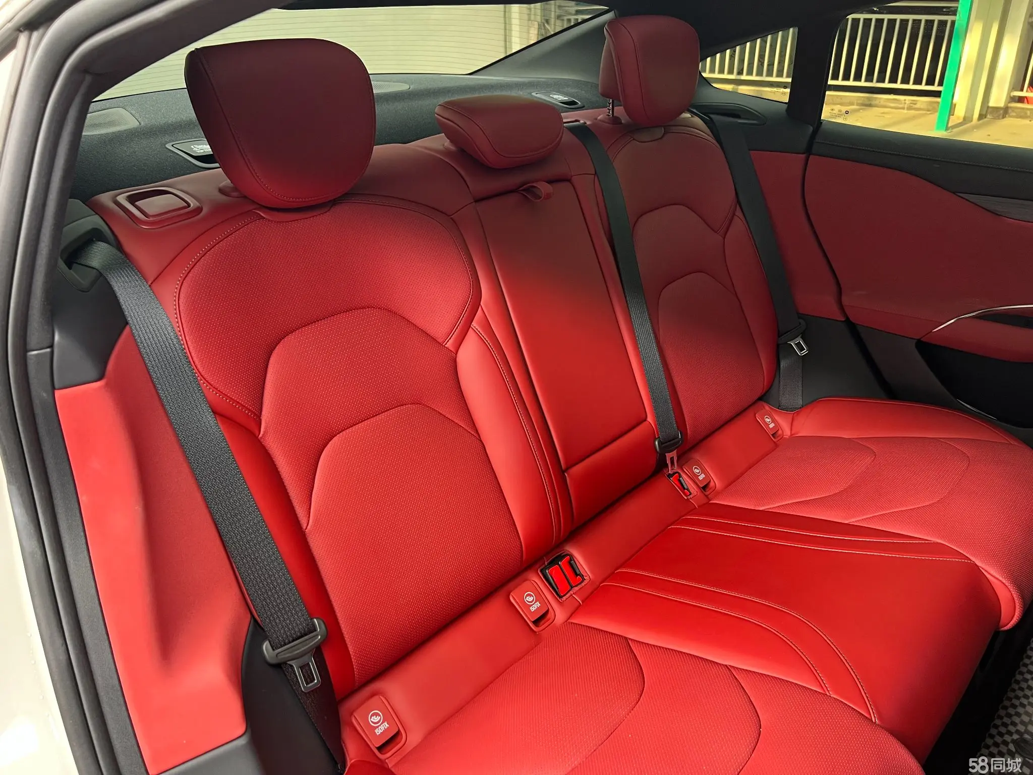 MI SU7 2024 car image #23