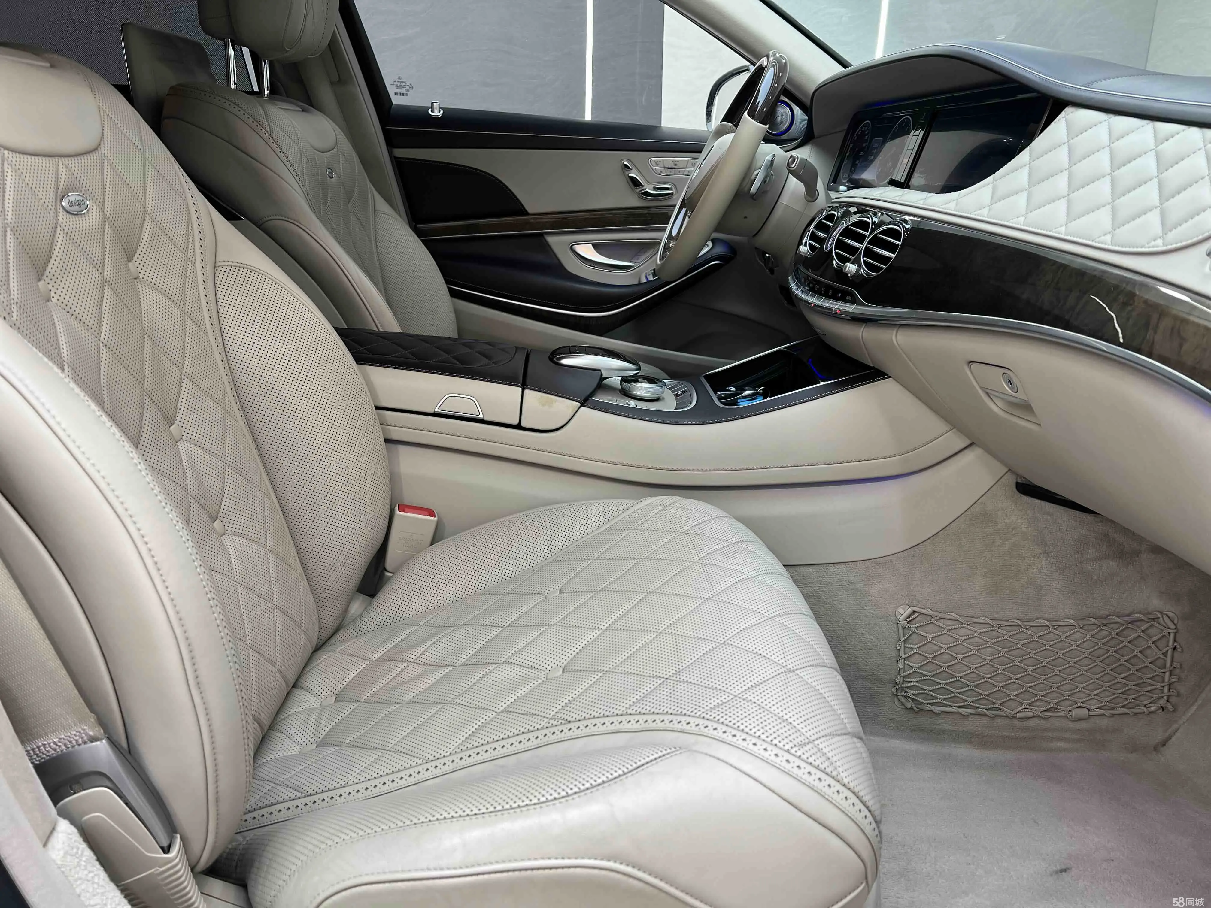 Mercedes-Benz Maybach S Class 2015 car image #23