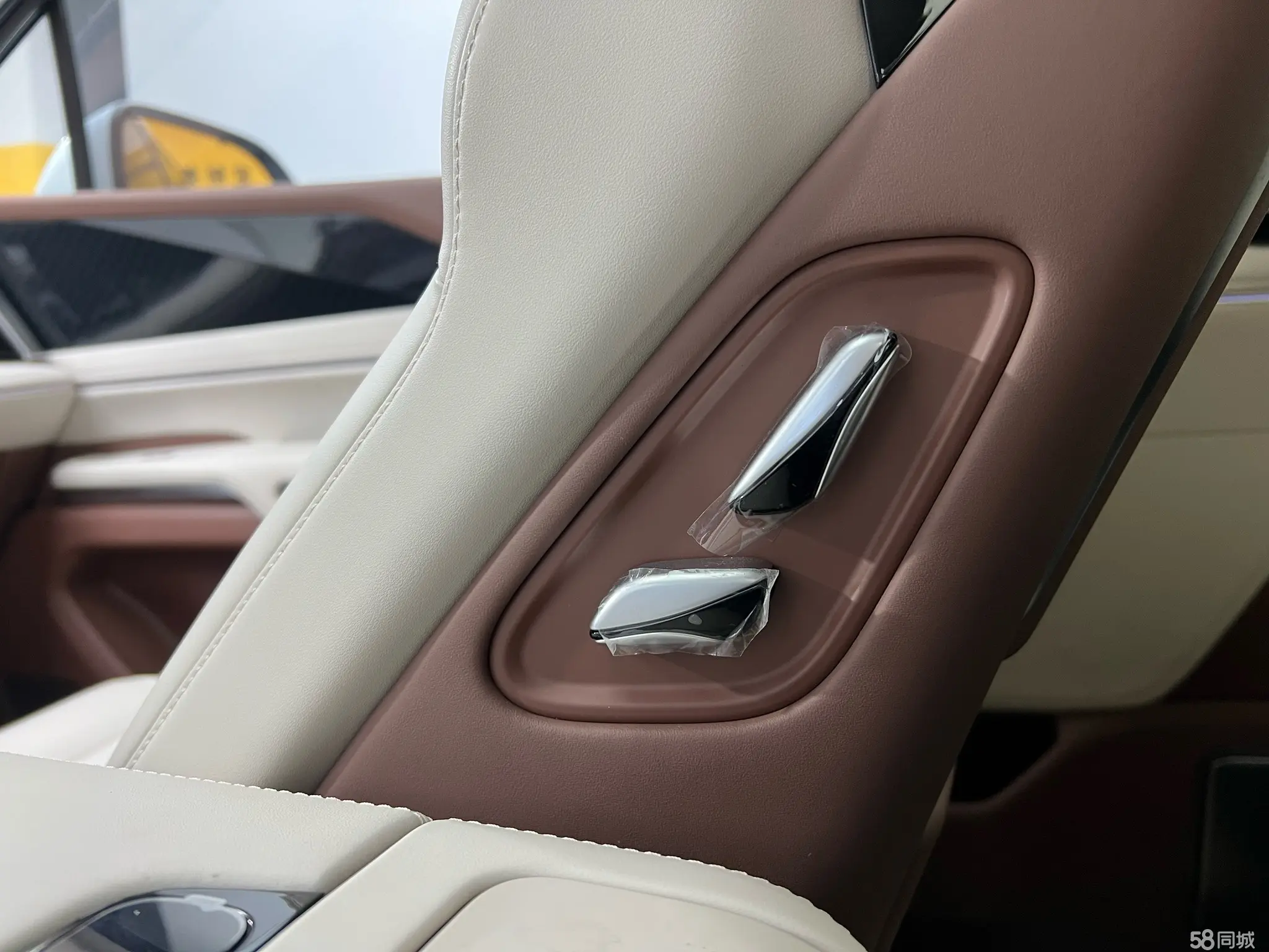 BYD Xia 2025 immagine di auto #23