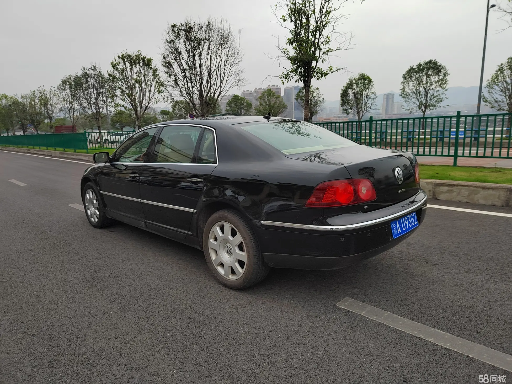 Volkswagen Pheaton 2008 immagine di auto #23