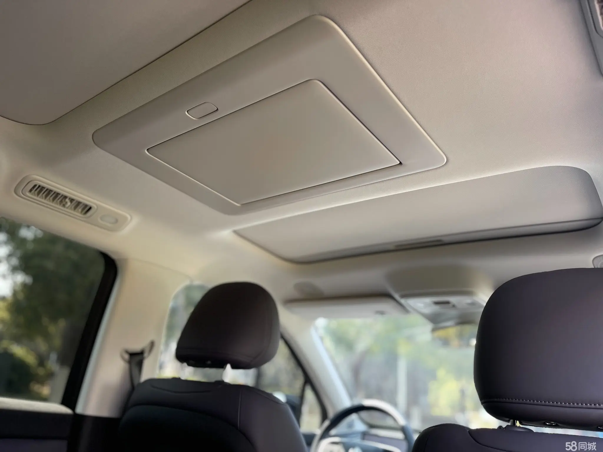 零跑汽车 零跑C16 2025 汽车图片 #23