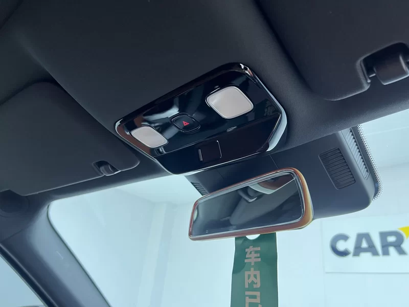 Li L8 2024 изображение автомобиля #23