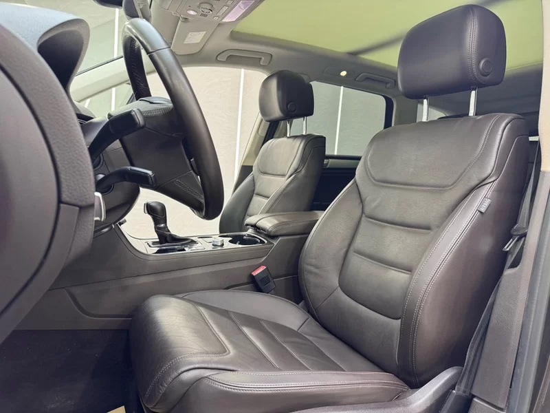 Volkswagen Touareg 2016 car image #23