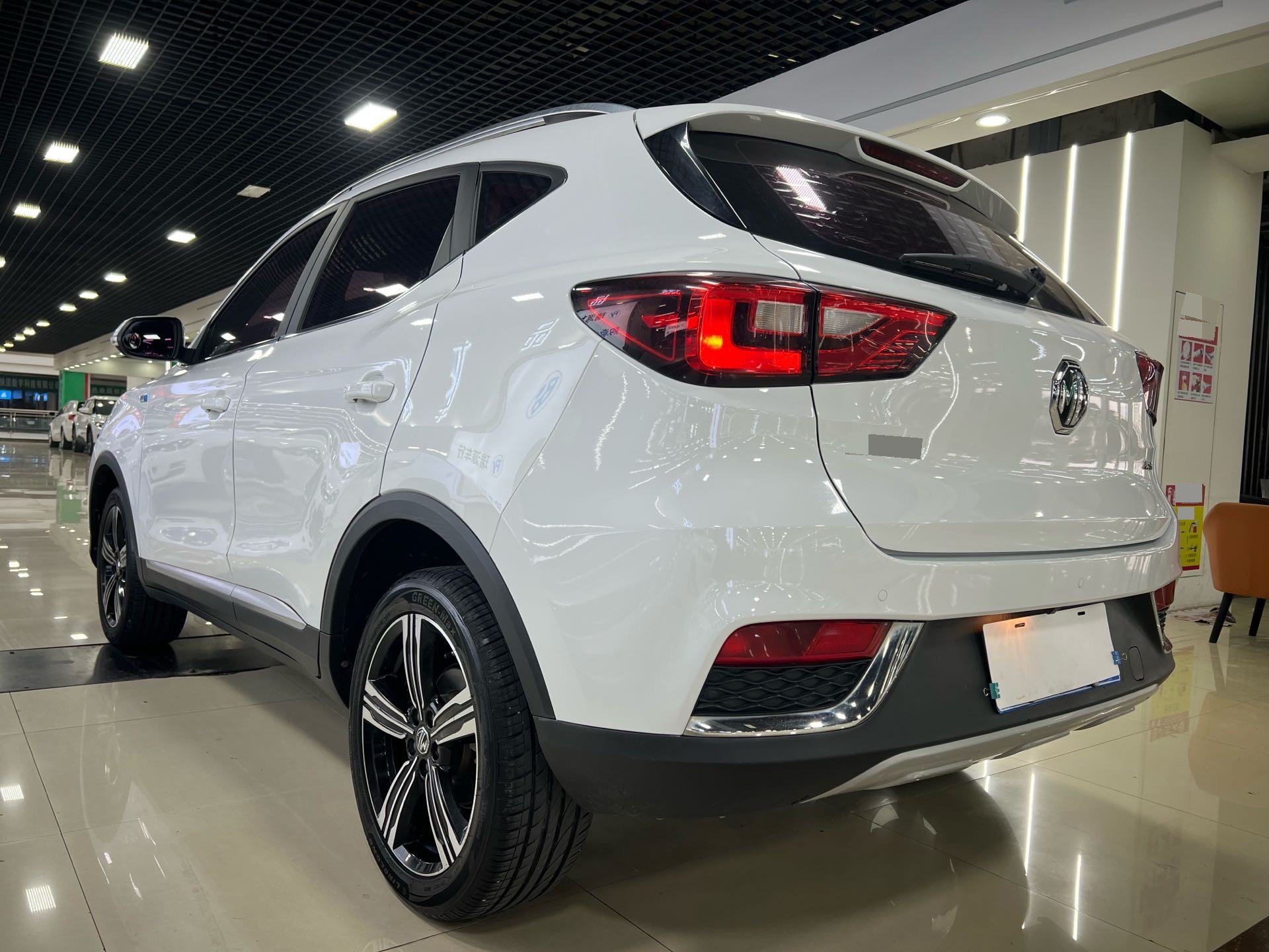 MG ZS 2018 #5 MG ZS 2018 car image #5