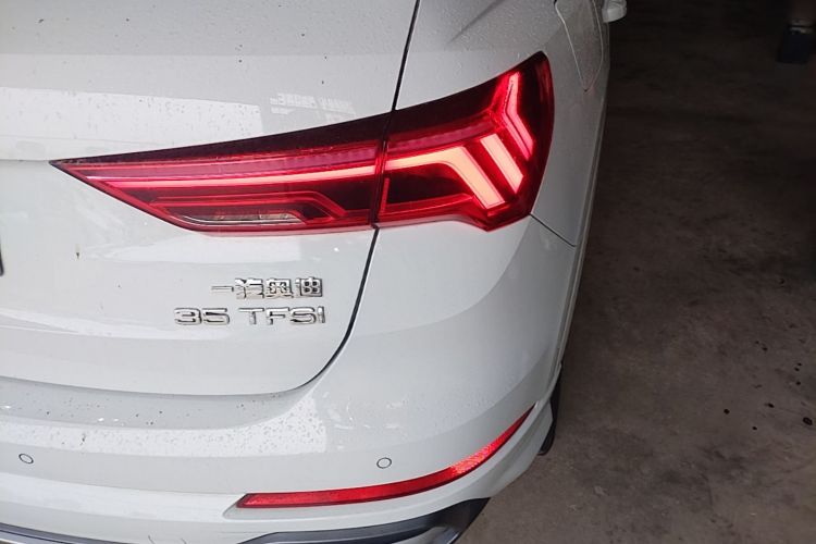 Audi Q3 2021 #8 Audi Q3 2021 car image #8