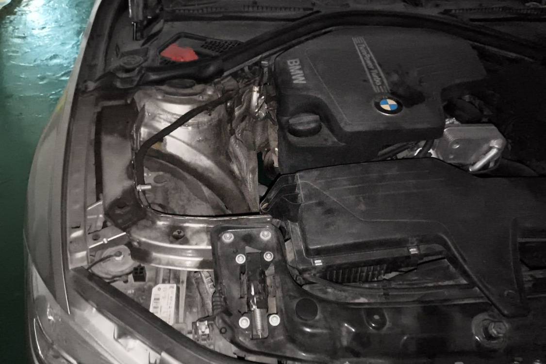 BMW 3 Series 2016 car image #11