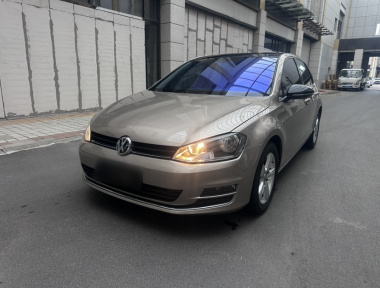 Volkswagen Golf 2017 Volkswagen Golf 2017 car image