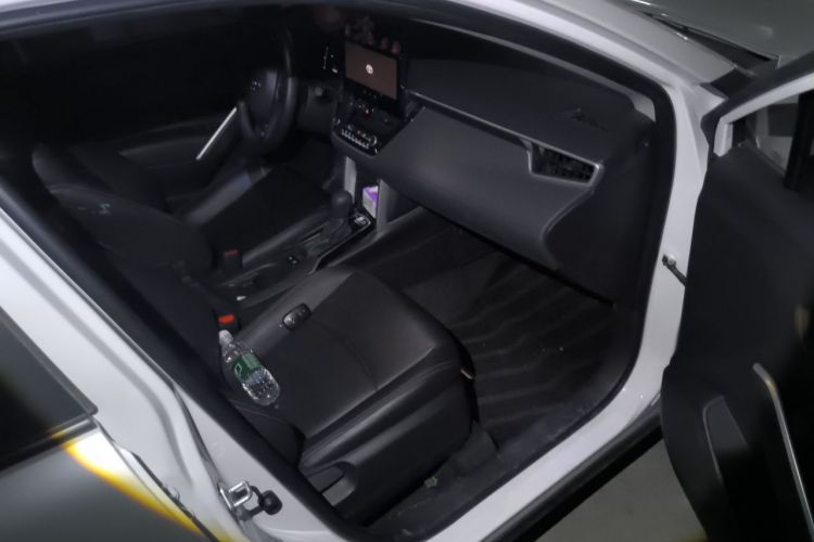 Toyota Corolla Cross 2023 car image #27