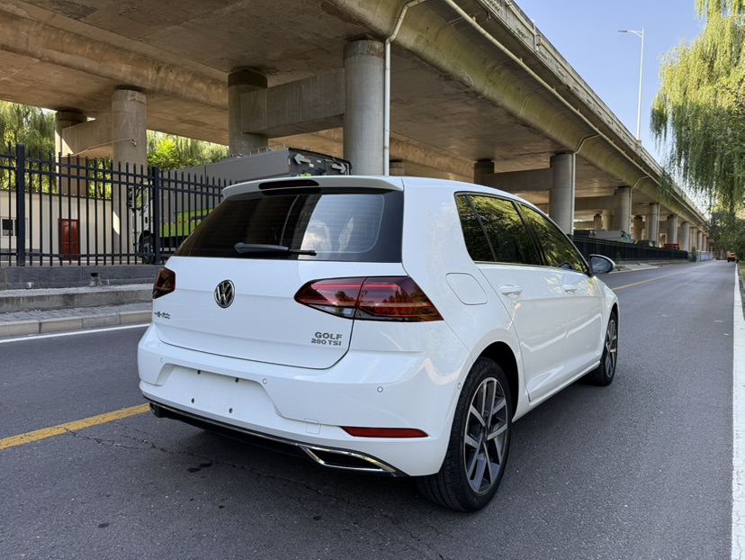 Volkswagen Golf 2018 #4 Volkswagen Golf 2018 car image #4