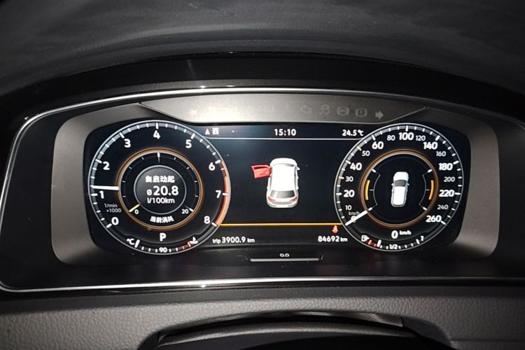 Volkswagen Golf 2020 car image #12