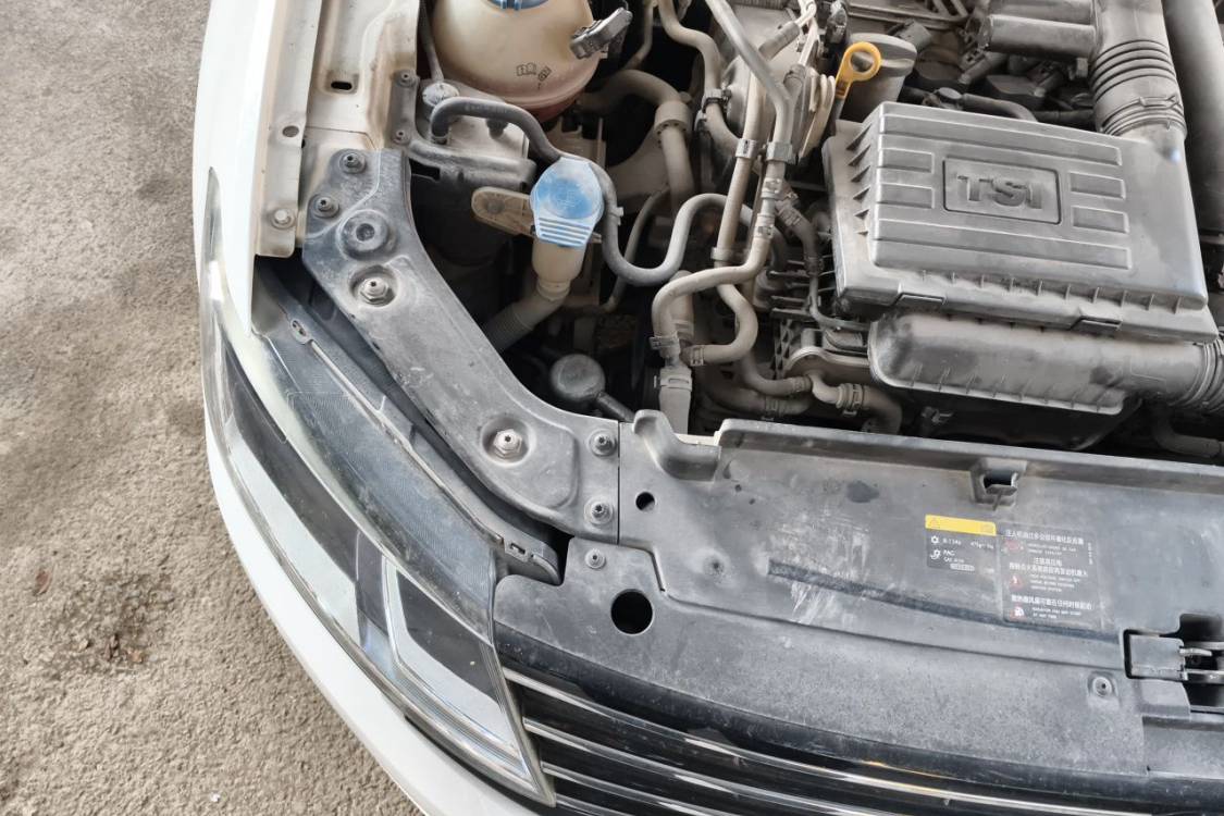 Volkswagen Lavida 2018 car image #11