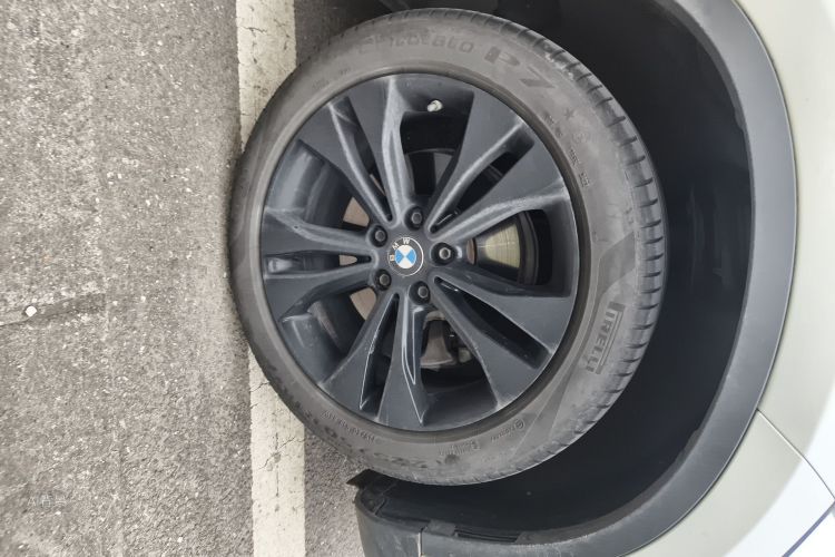 BMW X1 2020 image de voiture #9