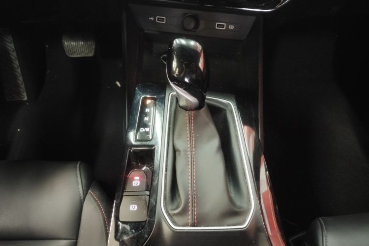 MG 5 2024 #14 MG 5 2024 car image #14
